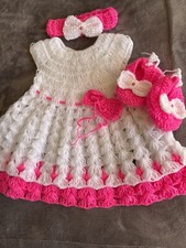 Vestiti bambina all'uncinetto