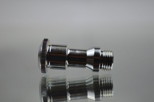 Bullone gancio deragliatore