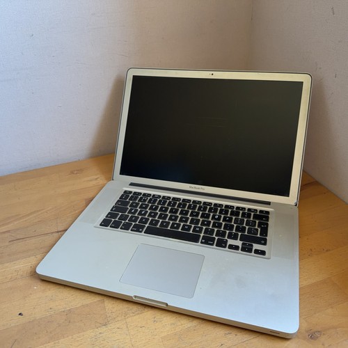Apple macbook pro pollici - (15,