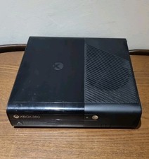 Xbox 360 E 500GB Console SOLO