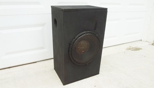 Jbl subwoofer ported - 12",