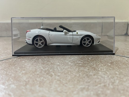 Modellino ferrari - la,