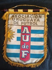 RARO Pennant Vintage Uruguay