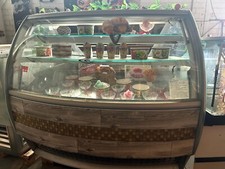 VETRINA REFRIGERATA CON AMPIO