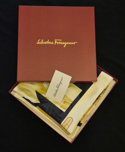 Salvatore ferragamo foulard - ferragamo,