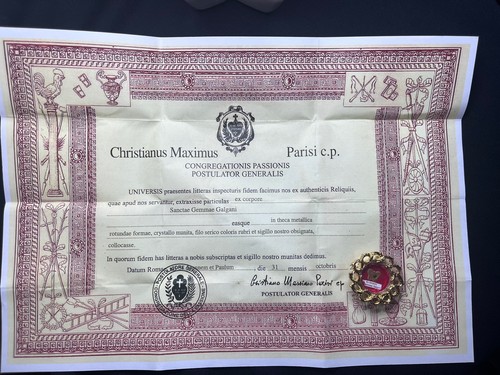 Reliquia relic reliquary - relic,