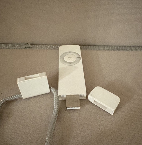Apple ipod shuffle - apple,