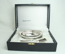 Zuccheriera con cucchiaino in