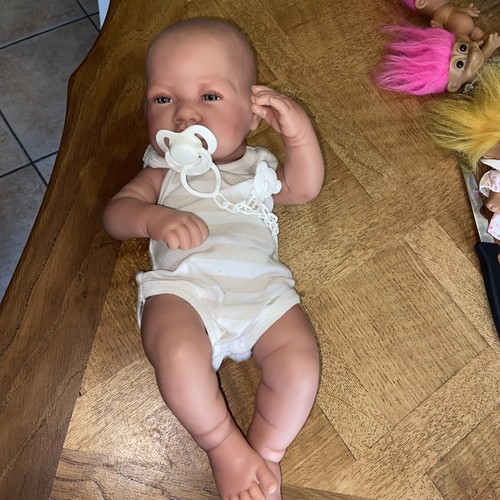 Bébé sexué garçon antonio - bébé,