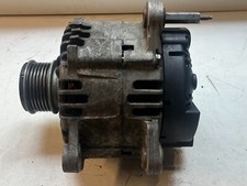 t2* VOLKSWAGEN TOURAN CC 2.0