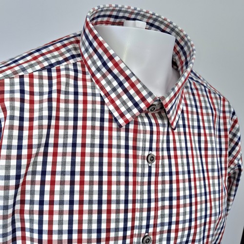 Untuckit camicia con - (retsina),