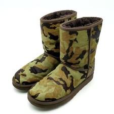 Stivali UGG ROWLAND mimetici