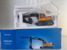 Escavatore cingolato Volvo con