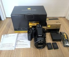 Fotocamera digitale compatta