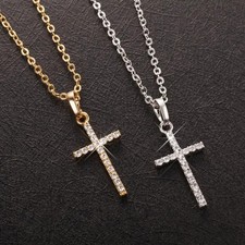 Collana con ciondolo croce