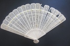 Ventaglio Epoca XIX° Scolpito