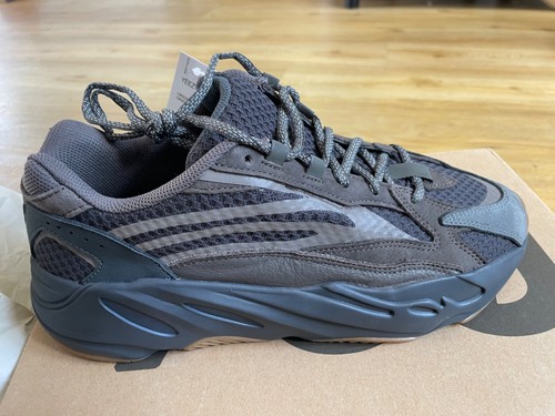 Adidas yeezy geode 700 uk10 - yeezy, v2
