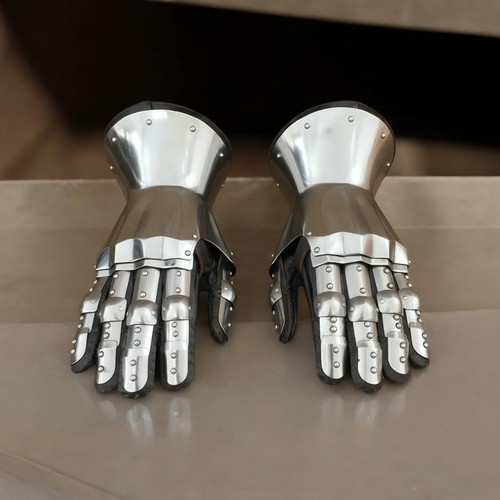 Medieval steel gauntlets - steel,