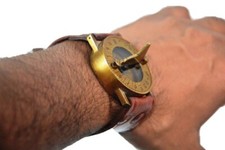 Orologio da polso marittimo in