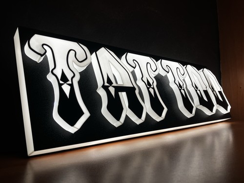 Insegna luminosa tattoo - insegna,