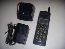 NEC P100 ESEMPLARE UNICO ORIGINALE 1993 SIP MADE IN JAPAN + BATTERIA NUOVA