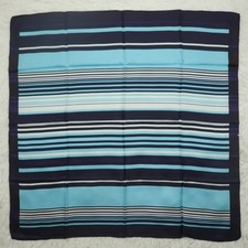 Sciarpa sciarpa seta blu Claudia Gil 34,5" x 33,5" P633