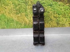 8404044030 front left window