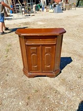 CREDENZA DI PICCOLA DIMENSIONE