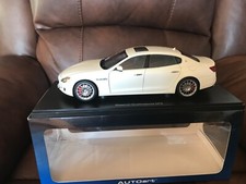 AUTOART 1/18 MASERATI