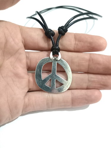 Collana corda nera fatta - in,