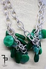Collana  giada verde e radice