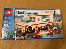 LEGO CITY: Ambulanza (4431) -