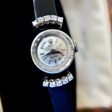 UN BELLISSIMO OROLOGIO DA