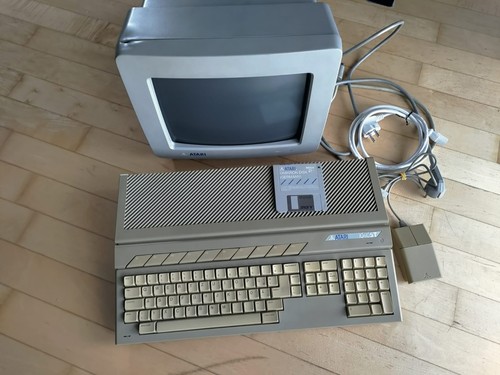 Atari 1040 stf sm124 monitor - 1040,