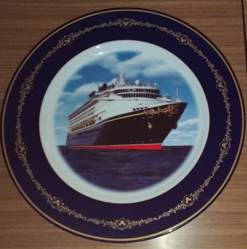 Piatto commemorativo nave