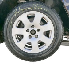 1 cerchio in lega A4 8E B6 B7