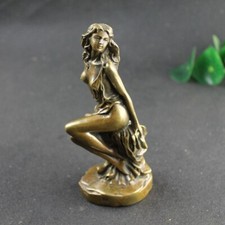 Statua scultura figura donna