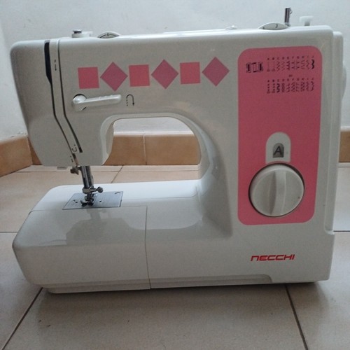 Macchina cucire necchi - da,