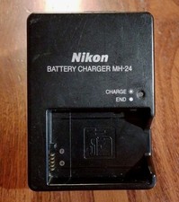 Nikon MH-24 Caricabatteria