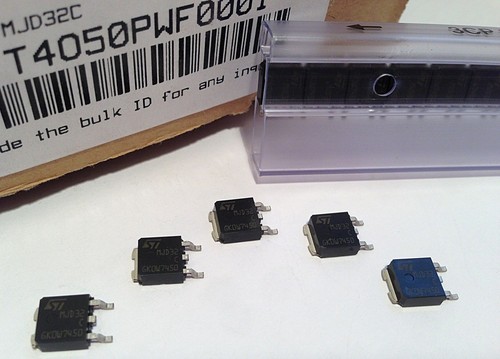 Pezzi mjd32c dpak - dpak, pnp