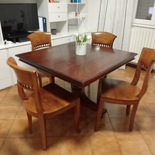 tavolino salotto cm. 110x110 e 4 sedie in massello