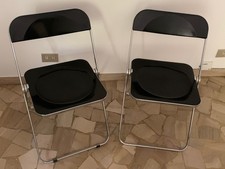 Due sedie Plia Anonima Castelli design Giancarlo Piretti nere vintage chairs