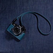 Custodia mezza fotocamera in