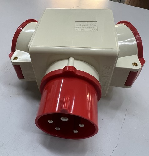 Scame 610 1627 - adattatore, 2