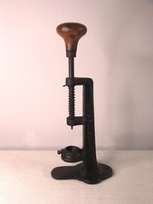 VECCHIA MACCHINA PER RIMUOVERE