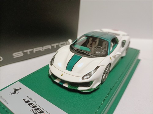Modellino auto sportiva