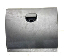 RICAMBI USATI, SPORTELLO /