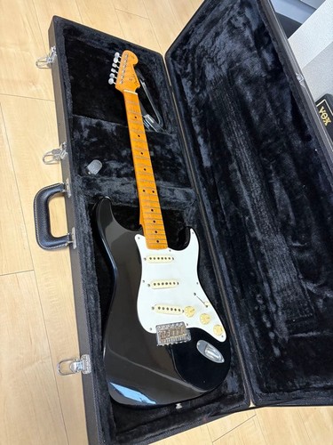 Custodia rigida fender japan - rigida,