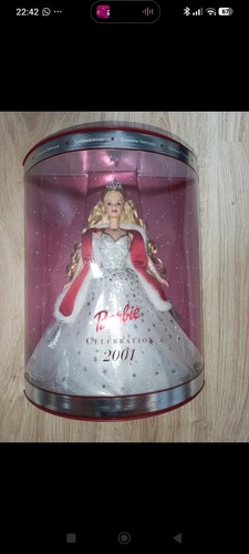 Mattel barbie celebration - barbie, 2001