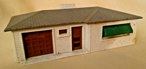Casa plasticville assemblata - casa,